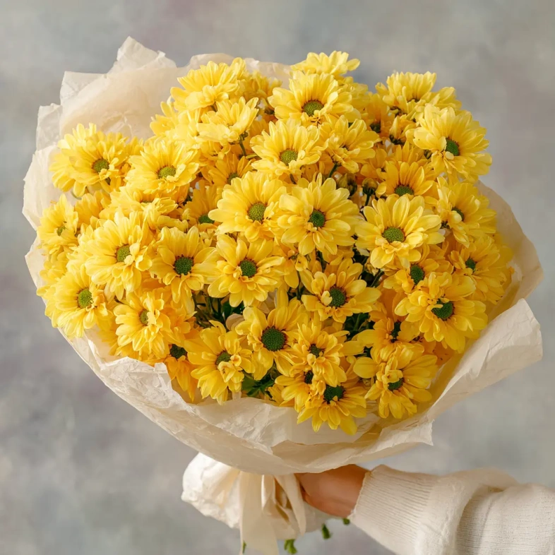 Монобукет из желтых кустовых хризантем