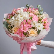 Букет с хризантемами &laquo;Светлый выбор&raquo; 0