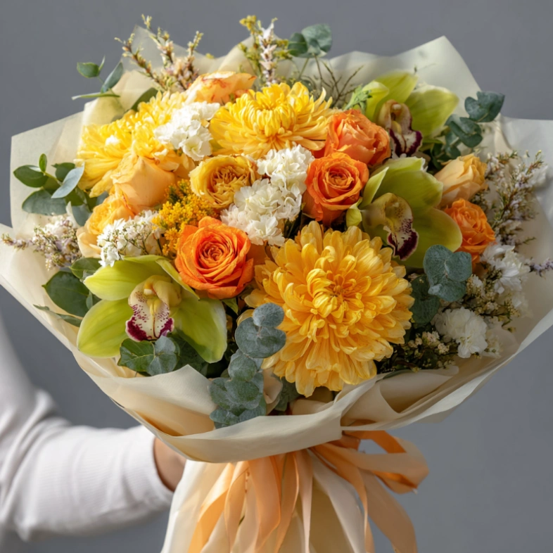 Букет с хризантемами &laquo;Классика тепла&raquo;