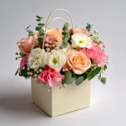 Цветы в сумочке &laquo;Миниатюрное вдохновение&raquo; 0