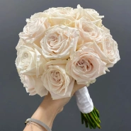 Свадебный букет из роз &laquo;Нежная любовь&raquo; 0