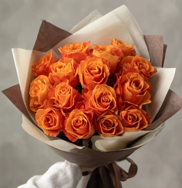 15 эквадорских роз