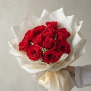 Красные розы &laquo;Горячий акцент&raquo; 0